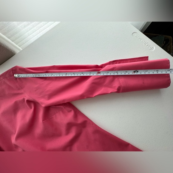 Lands’ End Pink Button Down Shirt Size Small - Picture 4 of 12